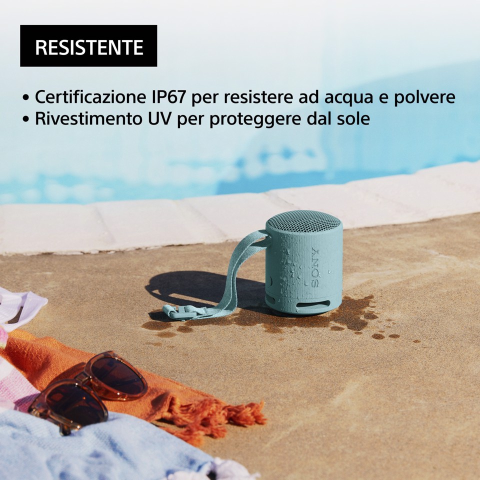 Sony SRS-XB100 - Speaker Wireless Bluetooth, portatile, leggero, compatto, da esterno, da viaggio, resistente IP67 impermeabile e antipolvere, batteria da 16 ore, cinturino versatile, chiamate in vivavoce - Nero