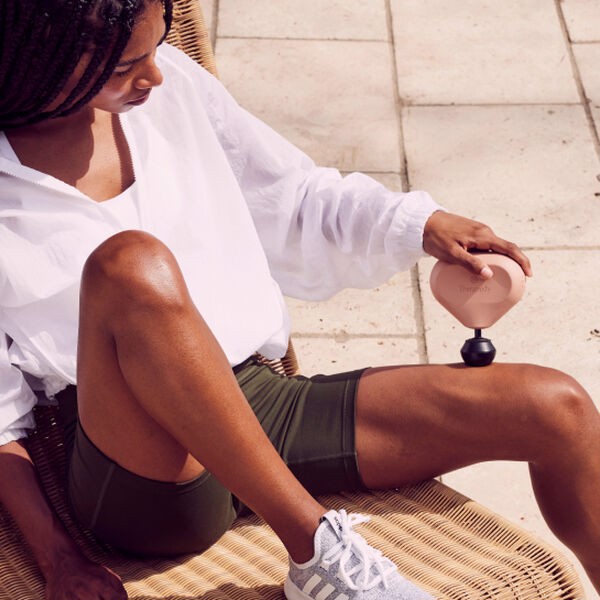 Therabody Theragun mini massaggiatore Universale Beige