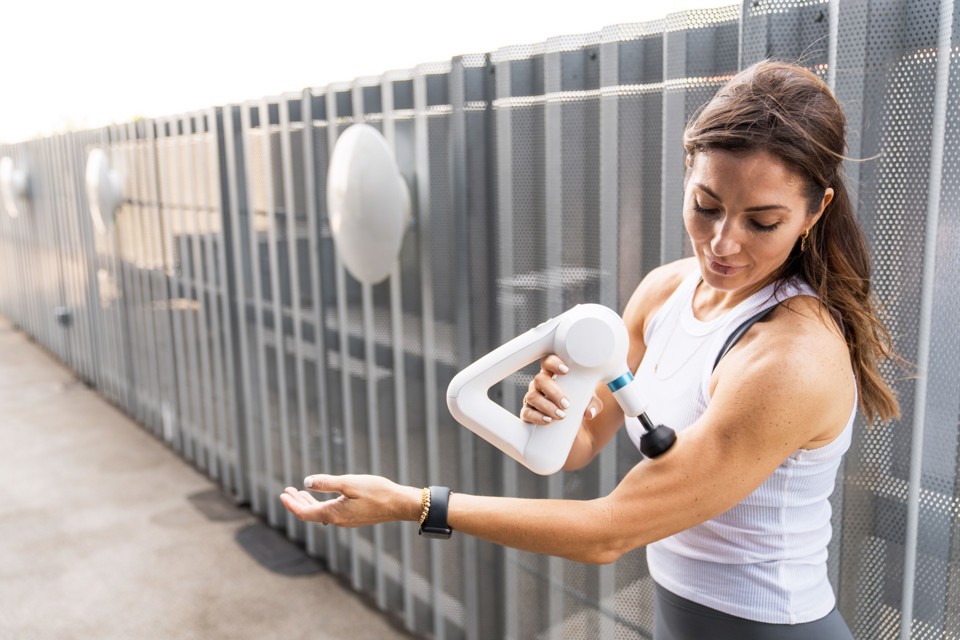 Theragun Elite White