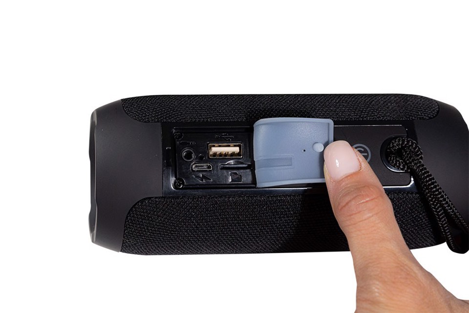 Trevi XR JUMP ALTOPARLANTE 5W WIRELESS USB AUX-IN XR 84 PLUS NERO