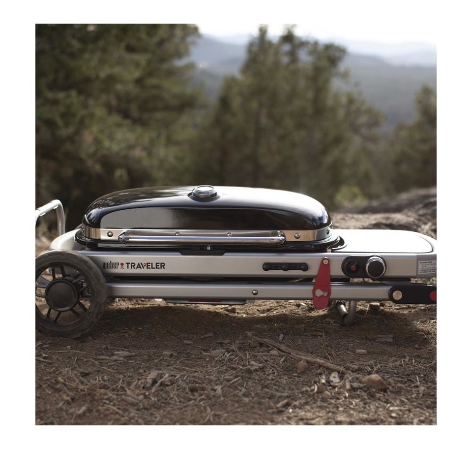 Weber Traveler - Barbecue a Gas Portatile