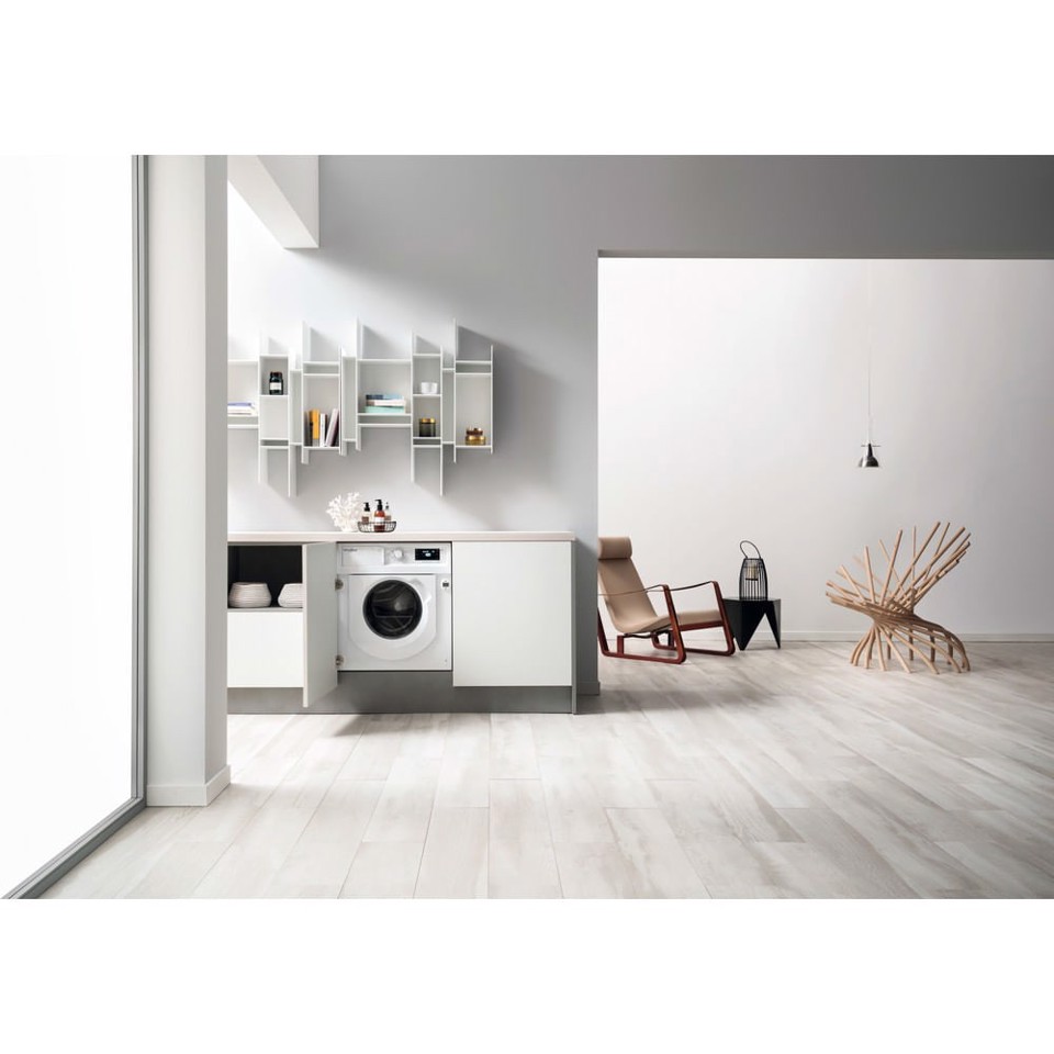 Whirlpool BI WMWG 71483E EU N lavatrice Caricamento frontale 7 kg 1400 Giri/min D Bianco