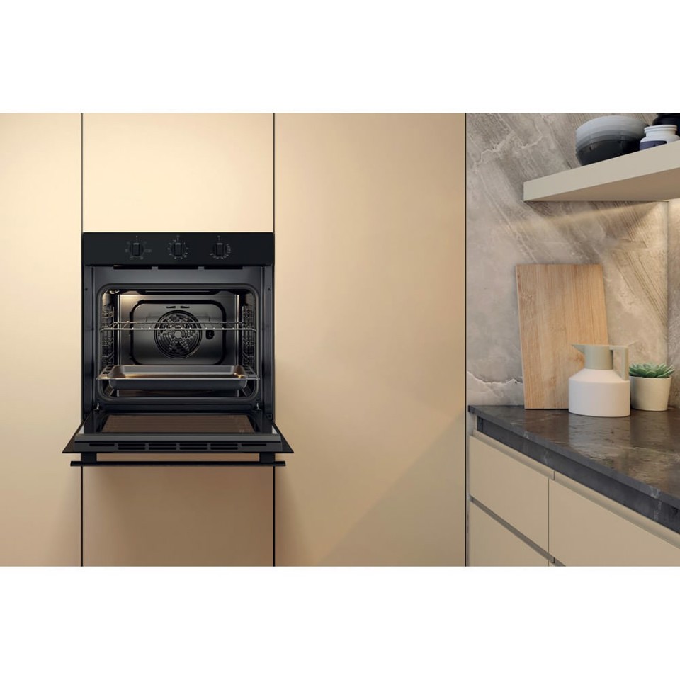 Whirlpool Elements OMR35HR0B 71 L A Nero