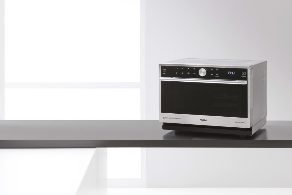 Whirlpool MWSC 9133 SX Superficie piana Microonde combinato 33 L 1000 W Nero, Acciaio inossidabile