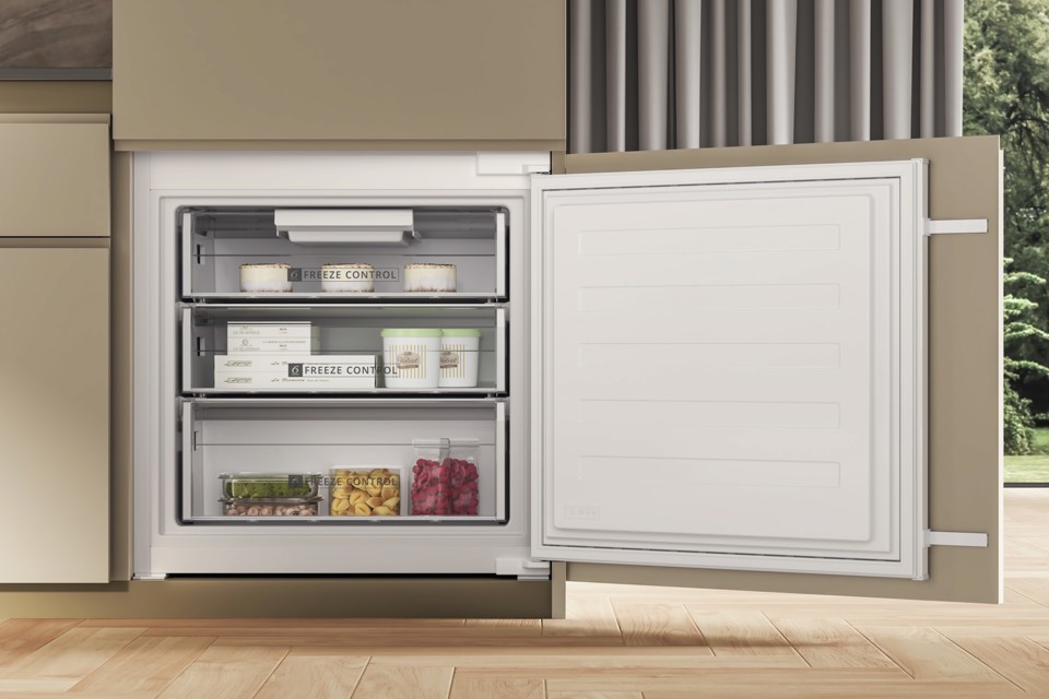 Whirlpool SP40 810 2 Da incasso 400 L E Bianco