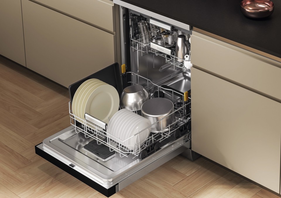 Whirlpool W7F HS51 X Libera installazione 15 coperti B