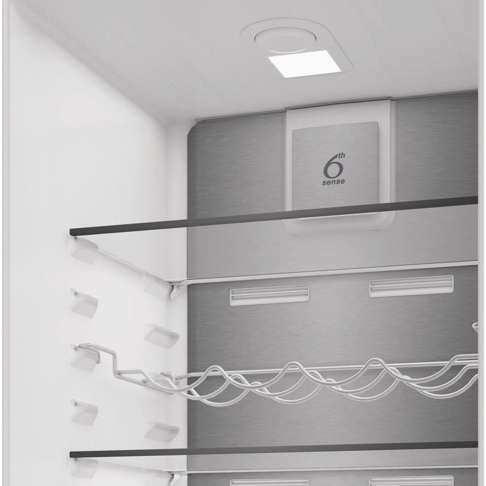 Whirlpool WHKN 3283 B4E Frigorifero combinato a incasso, Total No Frost ventilato, 55 cm, Classe E, Bianco, 37 db, h 194cm