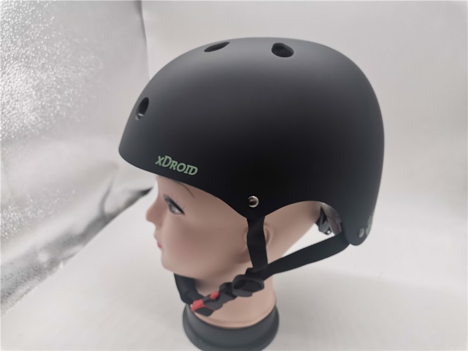 XD Enjoy XDRZ301BLK casco sportivo Nero