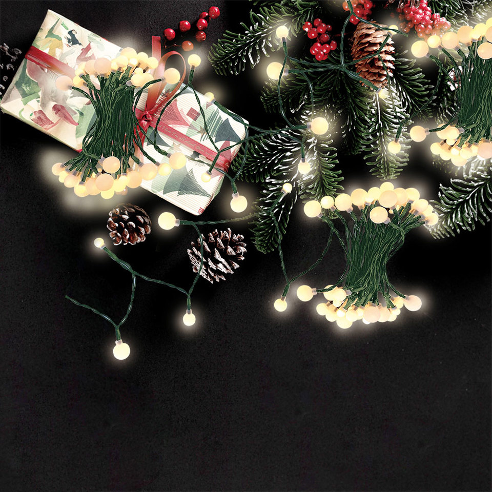 TWEED Catena Luminosa 50 Luci Led A Sfera 3 Dimensioni a Batterie - Luce Bianca Calda