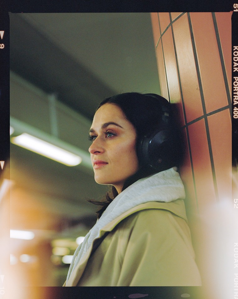 Yamaha YH-E700A Auricolare Con cavo e senza cavo A Padiglione MUSICA USB tipo-C Bluetooth Nero