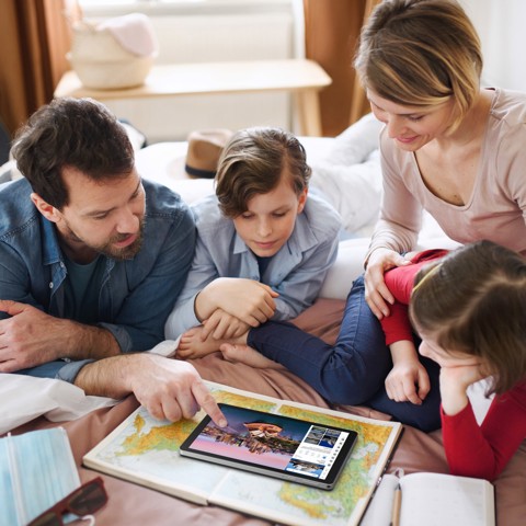 Acer Iconia A10-M1 - METAL 64GB Allwinner 25,6 cm (10.1") 4 GB Wi-Fi 6 (802.11ax) Android 14 Argento