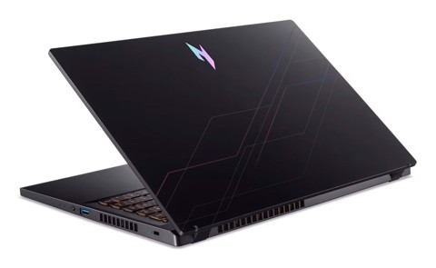 Acer Nitro V 15 ANV15-52-93TY Intel® Core™ i9 i9-13900H Computer portatile 39,6 cm (15.6") Full HD 32 GB DDR5-SDRAM 1 TB SSD NVIDIA GeForce RTX 5060 Wi-Fi 6 (802.11ax) Windows 11 Home Italiano Nero