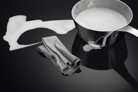 AEG IKE64683FB piano cottura Nero Da incasso 60 cm Piano cottura a induzione 4 Fornello(i)