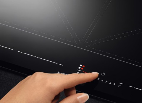 AEG IKE64683FB piano cottura Nero Da incasso 60 cm Piano cottura a induzione 4 Fornello(i)