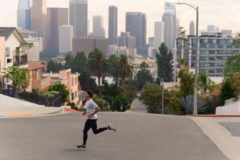 Amazfit Active Max display ultra luminoso da 1,5 pollici, 4 GB di memoria, mappe offline, monitoraggio dell'energia BioCharge