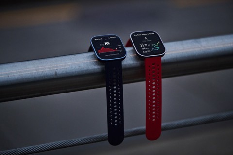 Amazfit Bip 6 Red 5 cm (1.97") AMOLED Digitale 390 x 450 Pixel Touch screen Argento GPS (satellitare)