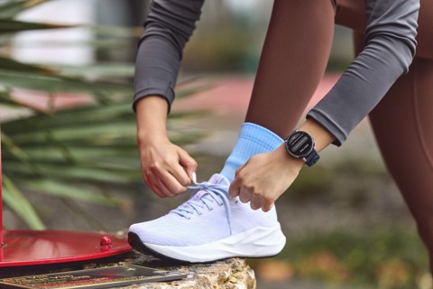 Amazfit W2558GL2N smartwatch e orologio sportivo 3,35 cm (1.32") AMOLED Digitale 466 x 466 Pixel Touch screen Argento GPS (satellitare)