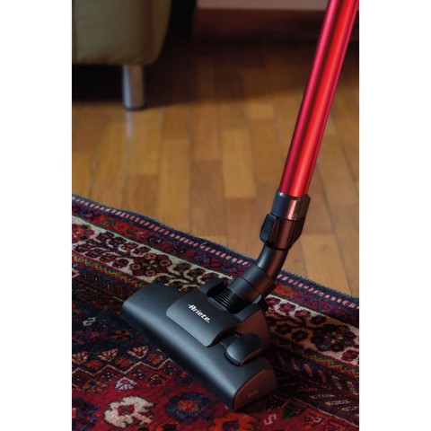 Ariete 2358 Scopa elettrica con filo, Potenza 600W, Capacità serbatoio 0,5L, Spazzola motorizzata, Tecnologia Ciclonica, Rosso