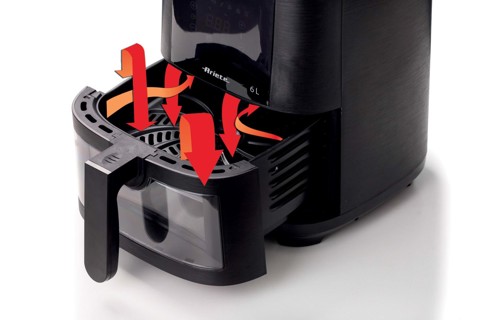Ariete 4626 Airy Fryer 6L, Friggitrice ad aria, 1300 W, Capacità 6L, Capacità di cottura 2,5kg, 8 programmi preimpostati, Temperatura fino a 200°, Cestello trasparente per controllo cottura, Nero mod.4626/00
