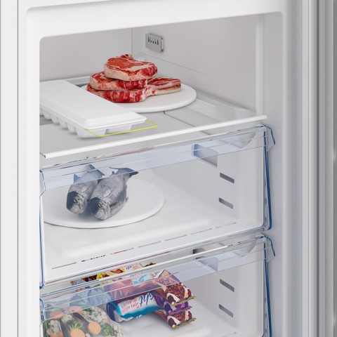 Beko B3RFNE274W: Congelatore Verticale, Total No-Frost, 220 L, 59.5 cm