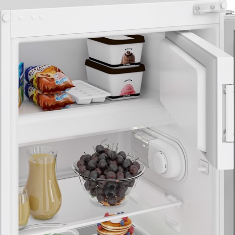 Beko BSSA210K4SN: Frigorifero da Incasso Monoporta con Celletta Freezer, Statico, h 121.5 cm