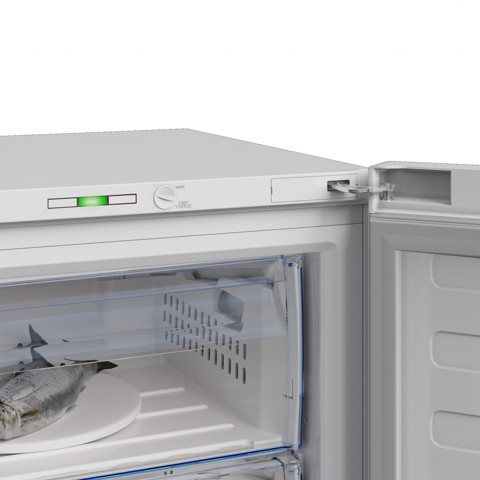 Beko RFSA240M41WN Congelatore verticale Libera installazione 215 L E Bianco