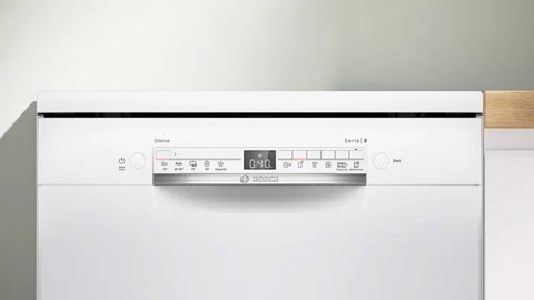 Bosch Serie 2 SMS2HTW06E lavastoviglie Libera installazione 13 coperti