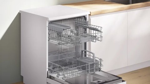 Bosch Serie 2 SMS2HTW06E lavastoviglie Libera installazione 13 coperti
