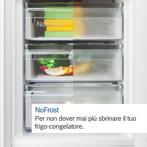 Bosch Serie 4 KGN497WDF Frigorifero Combinato da libera installazione 203 x 70 cm Bianco Classe D