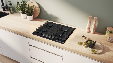 Bosch Serie 4 PNP6B6K40 Piano cottura a gas 60 cm 5 fuochi Vetro Nero