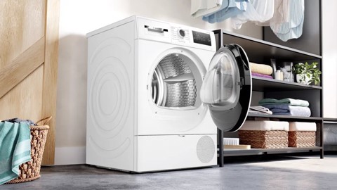 Bosch Serie 4 WTH85218II Asciugatrice a pompa di calore 8 kg Bianco