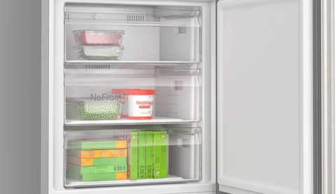 Bosch Serie 6 KGN494ICF , Frigorifero combinato da libera installazione, 203 x 70 cm, Acciaio spazzolato anti-impronta Classe C