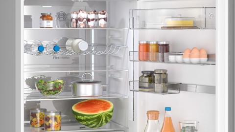 Bosch Serie 6 KGN49AIBT frigorifero con congelatore Libera installazione 440 L B Acciaio inossidabile