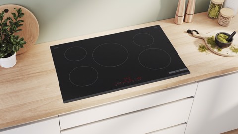 Bosch Serie 6 PIV831HB1E Piano cottura a induzione 80 cm 5 zone standard Nero