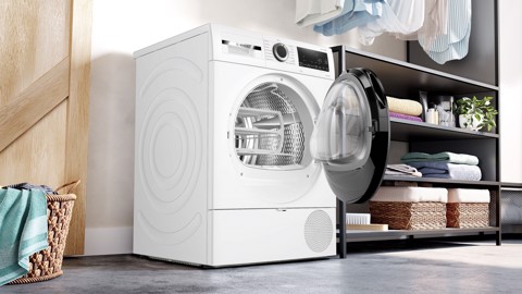 Bosch Serie 6 WQG233D1II asciugatrice Libera installazione Caricamento frontale 8 kg Bianco