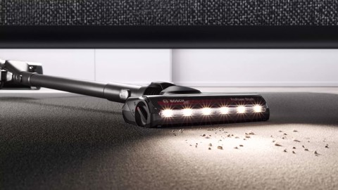 Bosch Serie 8 BCS82PWR25 scopa elettrica Aspirapolvere a bastone Batteria Secco Senza sacchetto 0,4 L Nero, Rosso 5 Ah