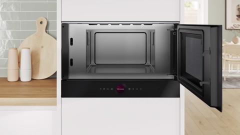 Bosch Serie 8 BFR7221B1 Microonde da incasso 38cm Nero