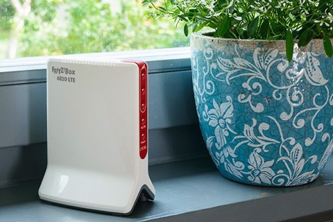Box Router 4G 6820 LTE