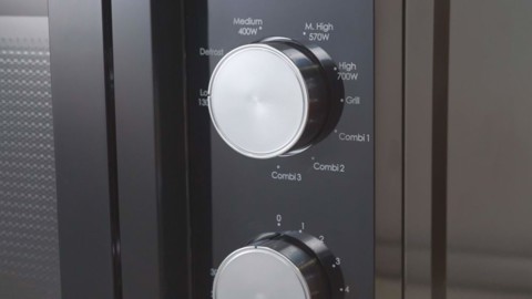 Candy CMG20TNMB Superficie piana Microonde con grill 20 L 700 W Nero