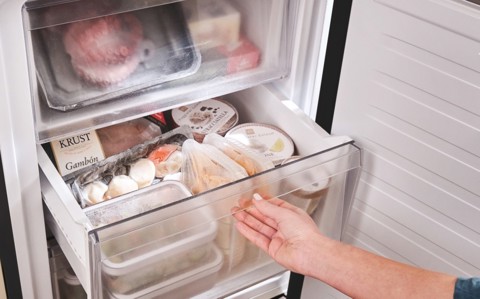 Candy CNCQ2T618EB Libera installazione 355 L E Nero