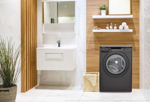 Candy Ultra Hygiene HE1584TWMBB6-S lavatrice Caricamento frontale 8 kg 1500 Giri/min Nero