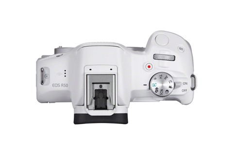 Canon EOS R50, White + RF-S 18-45mm F4.5-6.3 IS STM Kit MILC 24,2 MP CMOS 6000 x 4000 Pixel Bianco