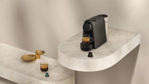 De’Longhi Essenza Mini Automatica/Manuale Macchina per caffè a capsule 0,6 L
