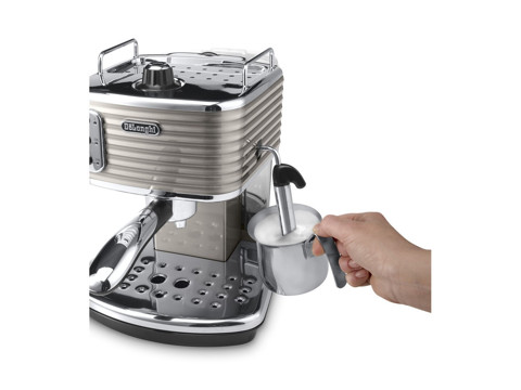 DeLonghi Scultura ECZ 351.BG Semi-automatica Macchina per espresso 1,4 L