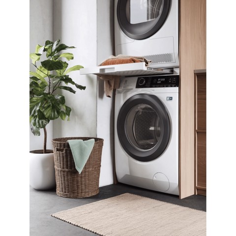 Electrolux Accessori Lavatrice E Asciugatrice Classe Stacking Kit Con Piano Estraibile Da Posizionare Tra Lavatrice E Asciugatrice In Colonna, Compatibile Con Tutti I Modelli (Comment: Branded Pnc But Having Multibrand Paper Material) E1WYHSK2