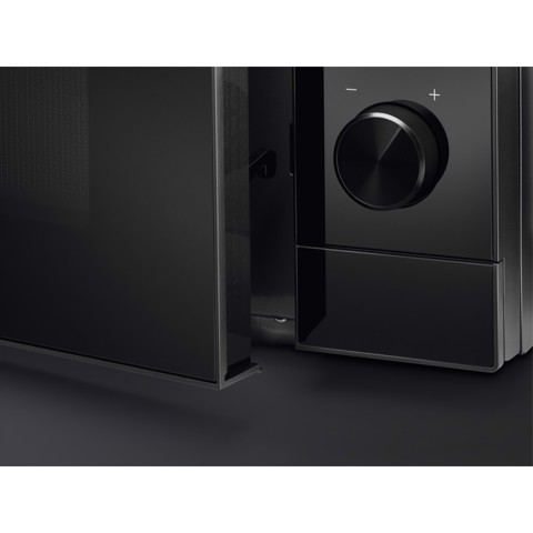 Electrolux EMZ729EMK Forno a microonde a libera installazione 28 Litri