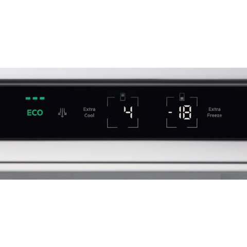 Electrolux ENG7TE18S frigorifero con congelatore Da incasso 256 L E Bianco