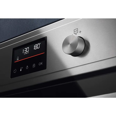 Electrolux EOF4P46X 72 L 2990 W A+ Acciaio inossidabile