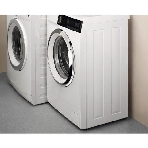 Electrolux EW6S472B lavatrice Caricamento frontale 7 kg 951 Giri/min Bianco