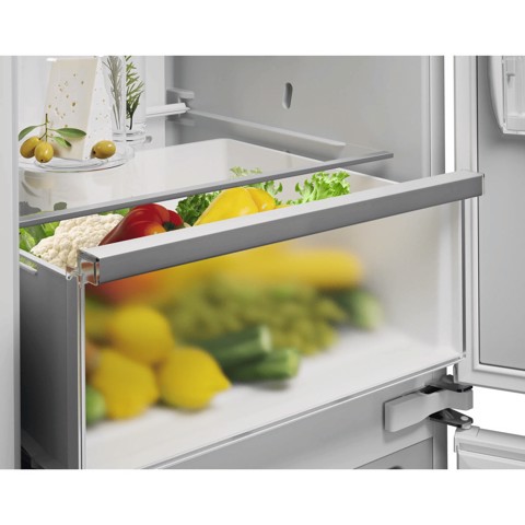 Electrolux Frigorifero Combinato Multiflow Classe E ENA7CE18S